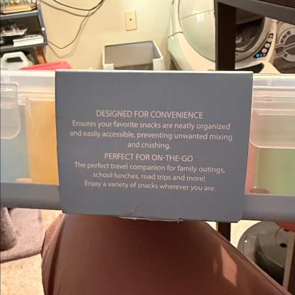 CWC Multicolor 4-Compartment Snack Box - Travel Organizer - Picture 2 of 4